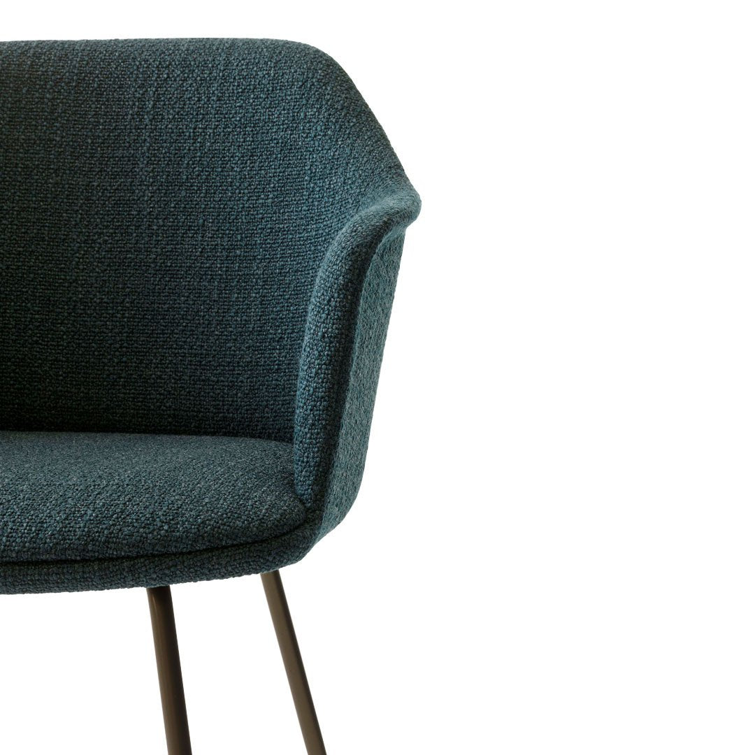 Rely HW36 Armchair - Tube Base