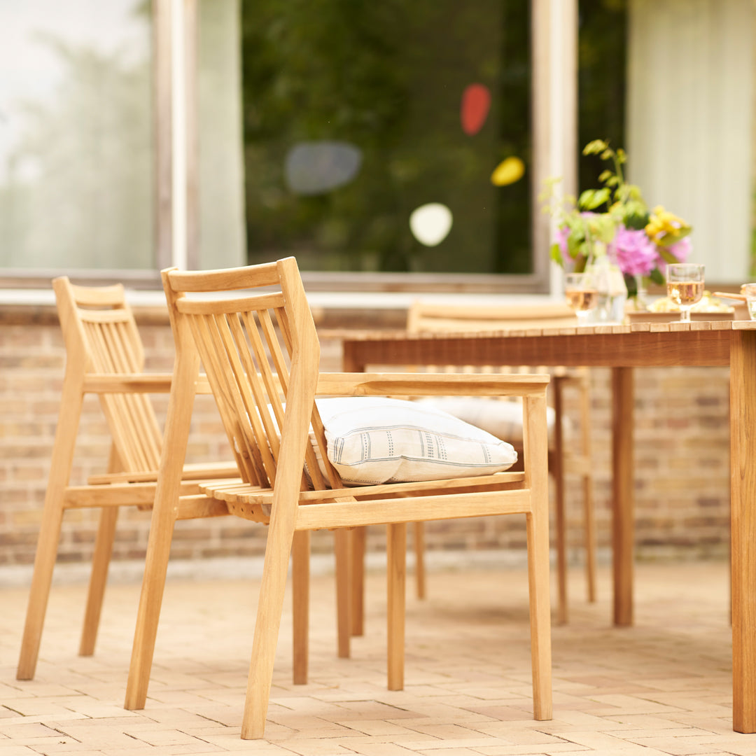 FDB Mobler M2 Sammen Dining Table by Thomas E. Alken | Danish Design Store