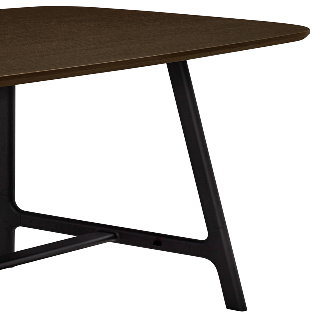 Wendelbo Vector Dining Table by Tristan Lohner | Danish Design Store