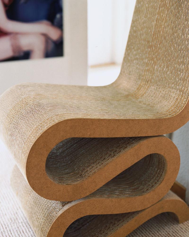 Frank gehry wiggle stool top