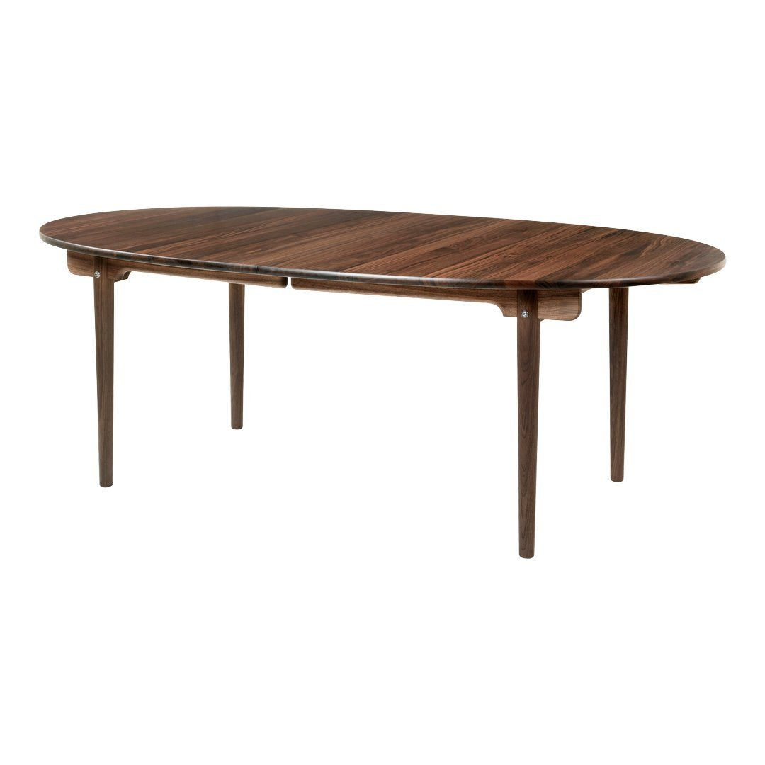 CH338 Table – Danish Design Store