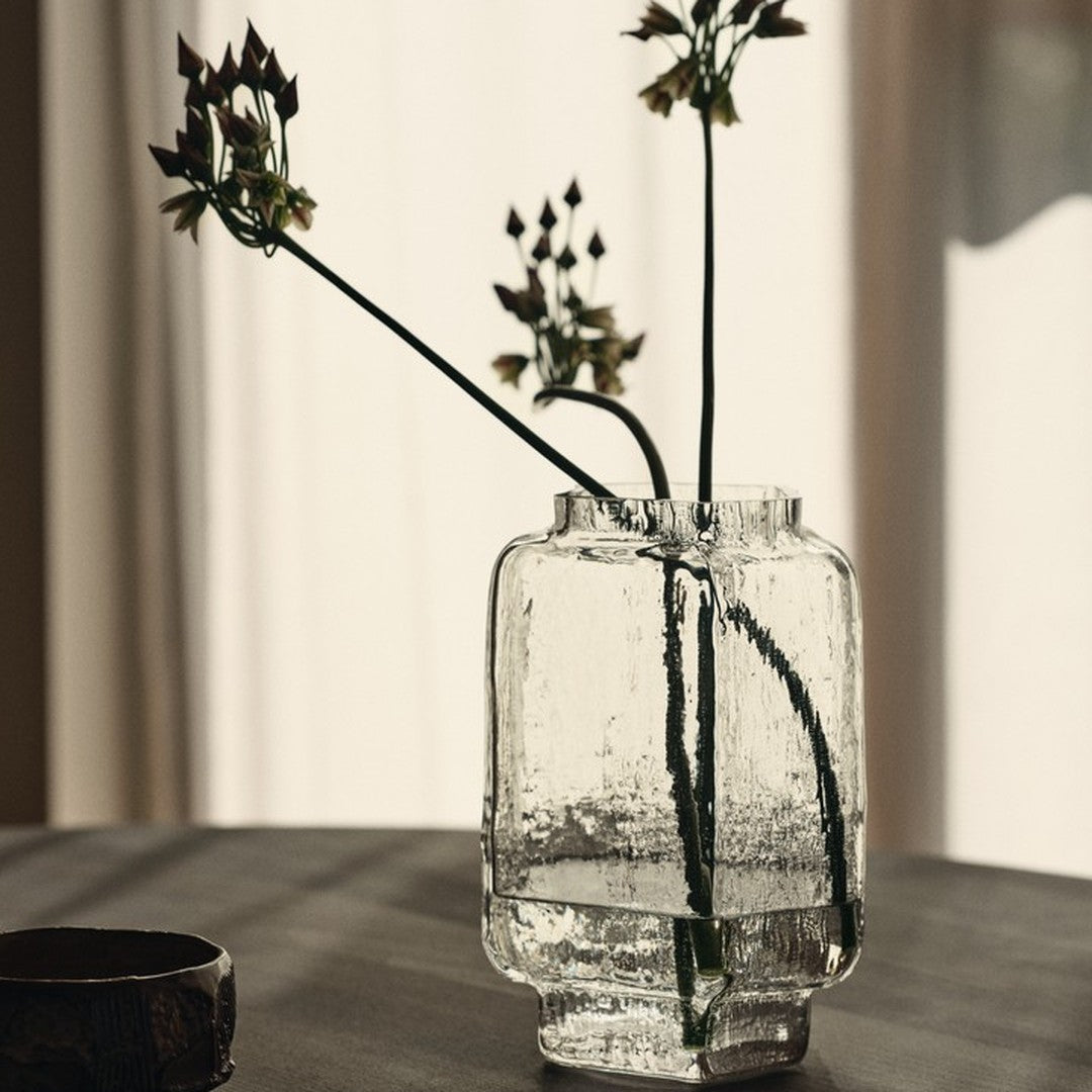 Mokuri Vase