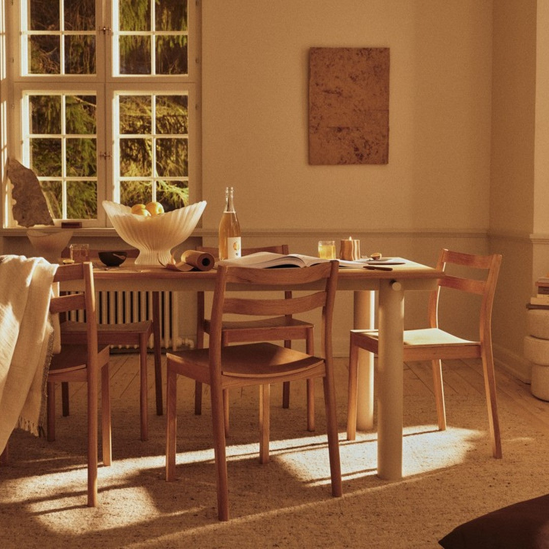 Atura Dining Table