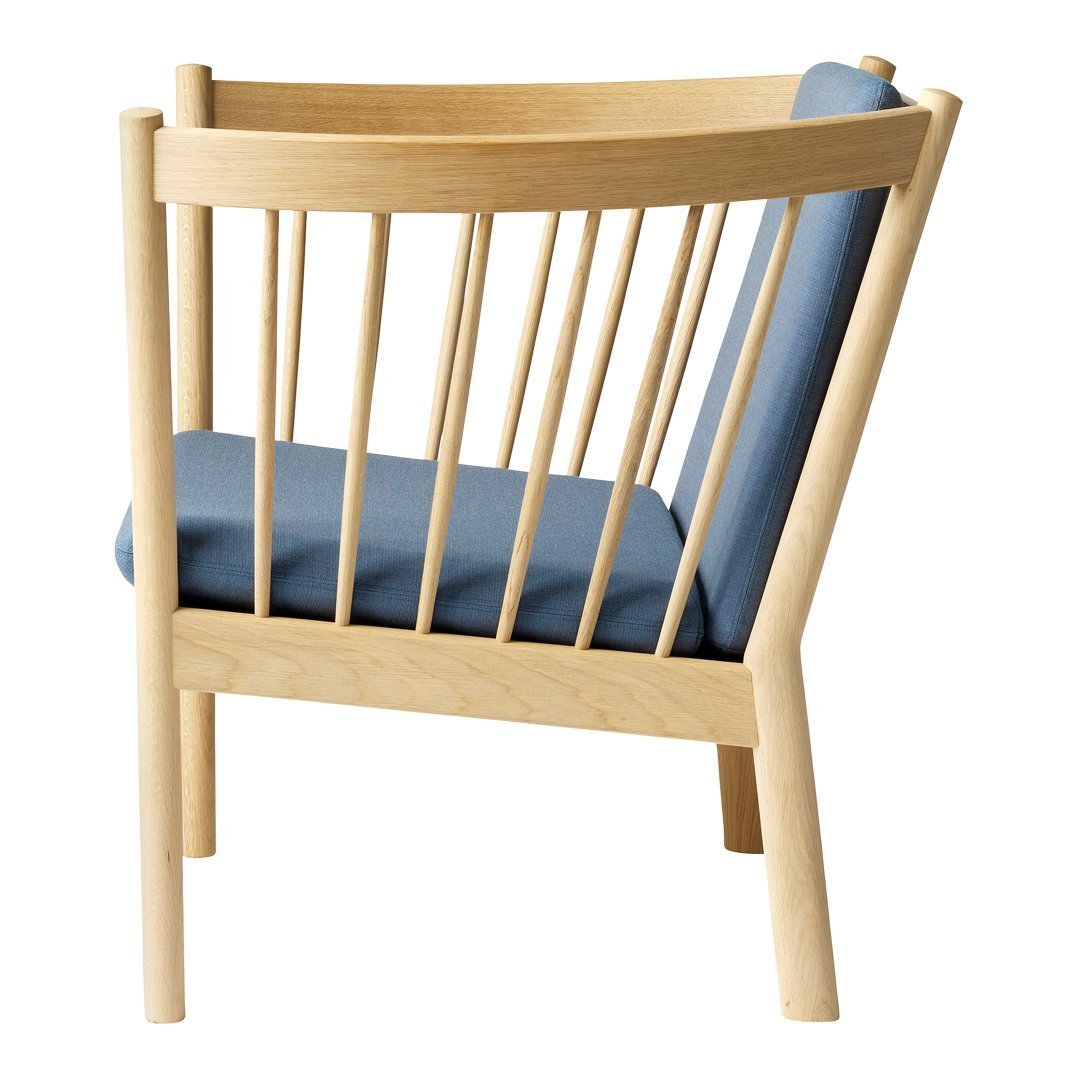 J146 Armchair – Danish Design Store