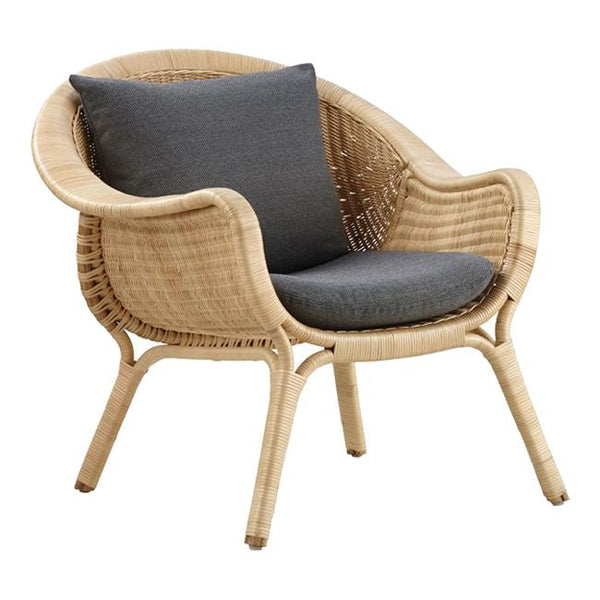 Natural rattan chair with curved design, light beige tones, and a dark gray cushion for a stylish touch.