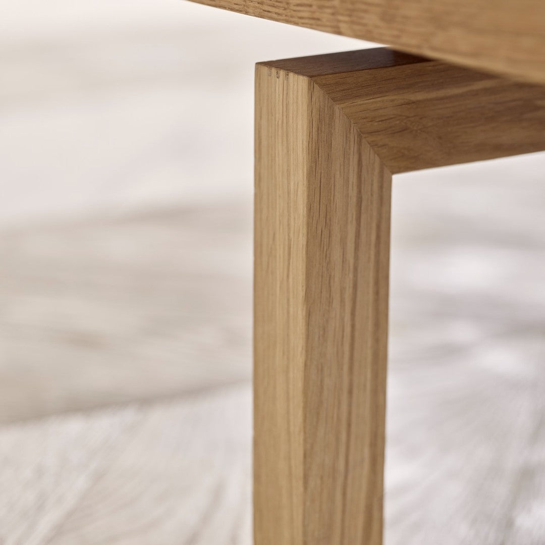 Nord Dining Table