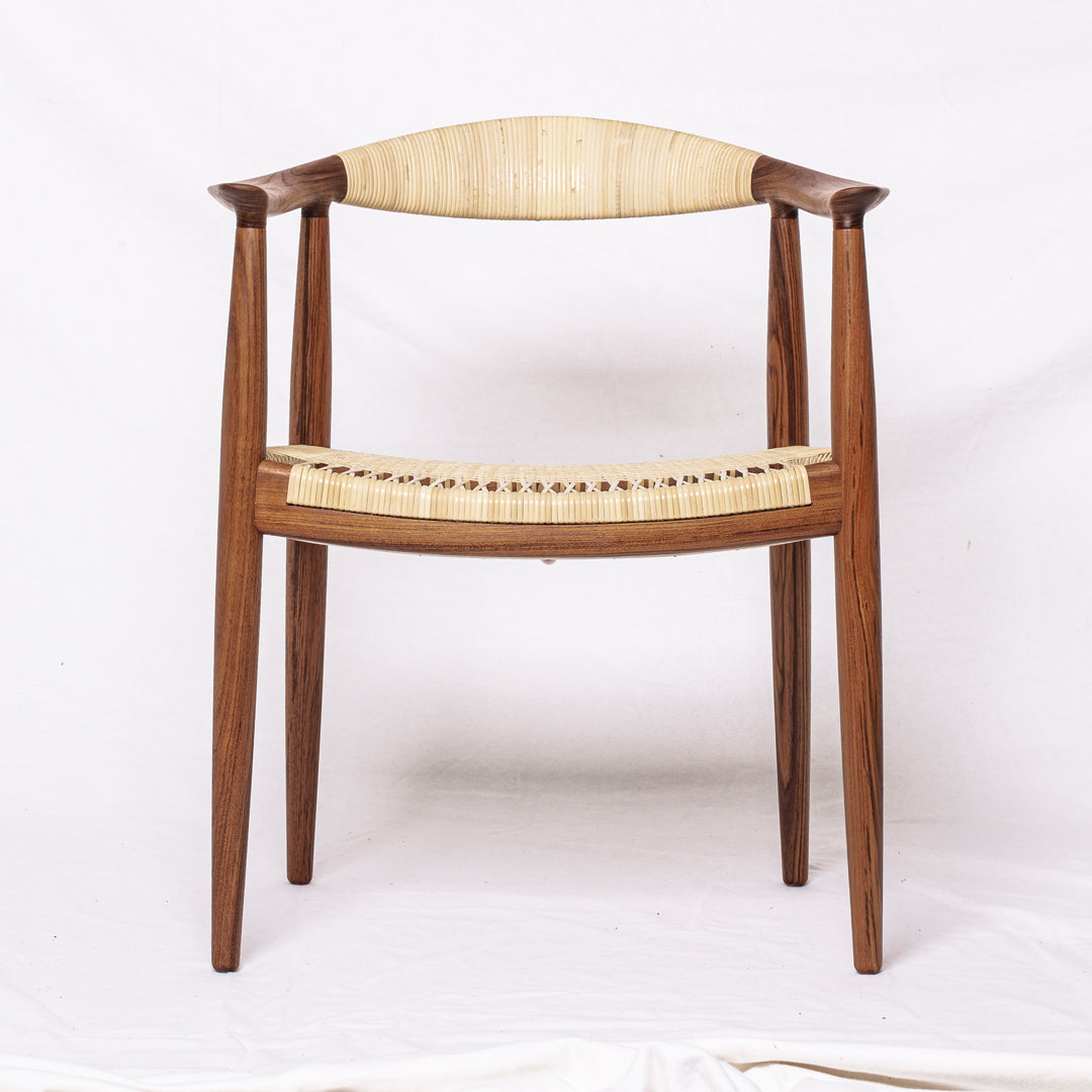 Wegner PP501 The Chair – Danish Design Store