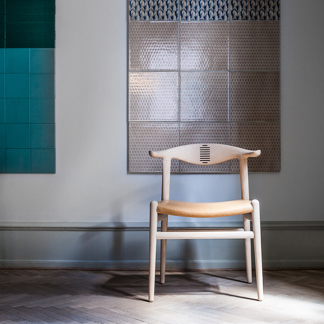 Wegner PP505 Cow Horn Chair - Upholstered – Danish Design Store